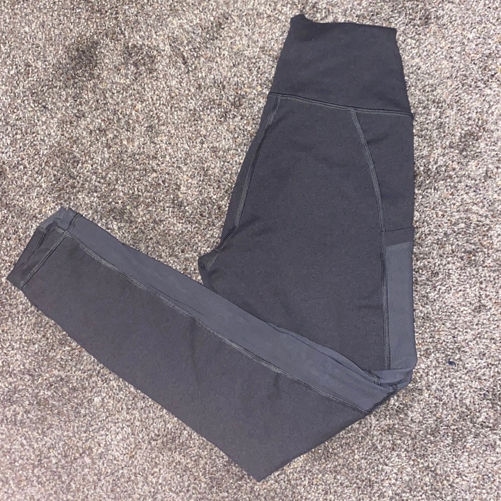 Fabletics Gray Powerhold Cropped Leggings